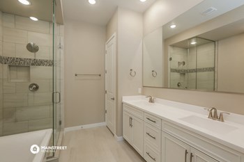 14048 W Desert Flower Dr 3 Beds House for Rent - Photo Gallery 12