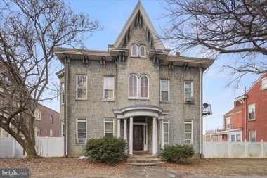 1220 Perkiomen Avenue 1 Bed Apartment for Rent - Photo Gallery 1