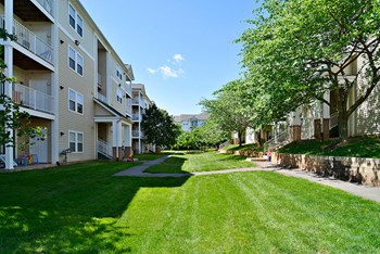21030 Lowry Park Terrace 2-3 Beds Apartment for Rent - Photo Gallery 24