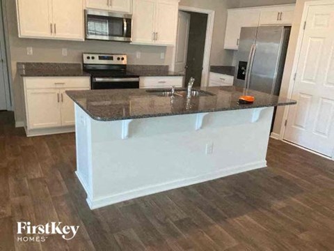 2647 Idared Drive 5 Beds Apartment for Rent