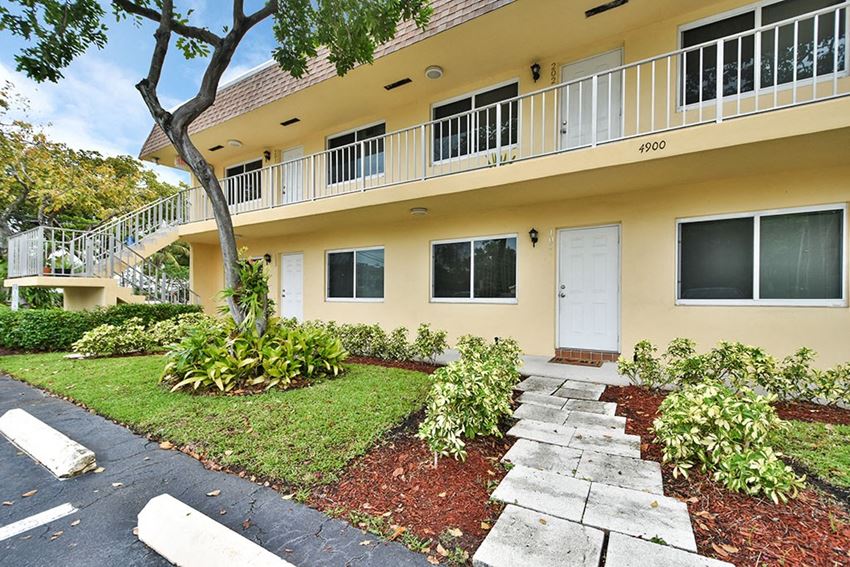 The Casaranda Apartments 1-2 Beds Apartment for Rent - Photo Gallery 1