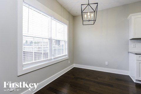 3496 Oak Creek Dr 3 Beds Apartment for Rent