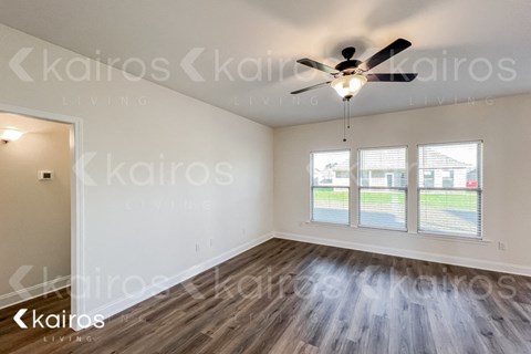21150 Chardonnay Dr 3 Beds Apartment for Rent