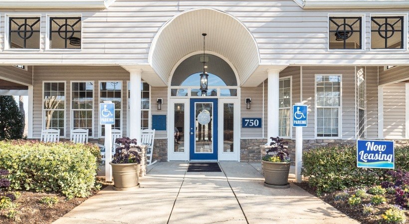 Leasing Front Office