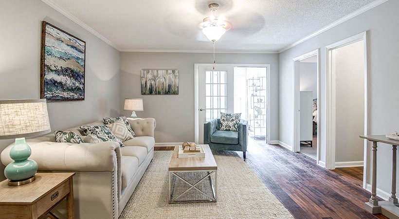 2 Bedroom Living Area