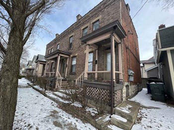 948 Delaware 1 Bed Apartment for Rent