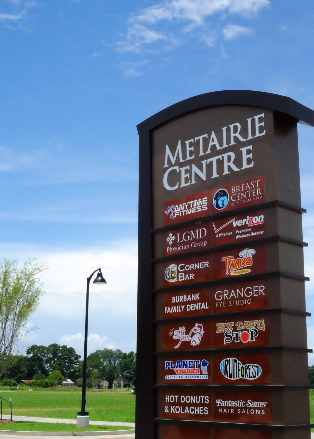 the sign for the metal centre in front of the parking lot