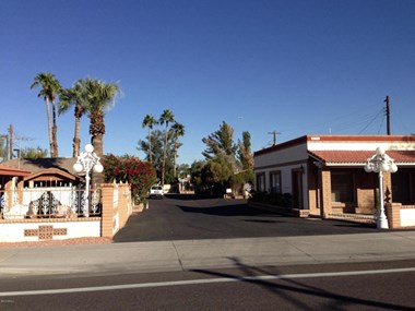 2082 E Apache Blvd Studio Apartment for Rent