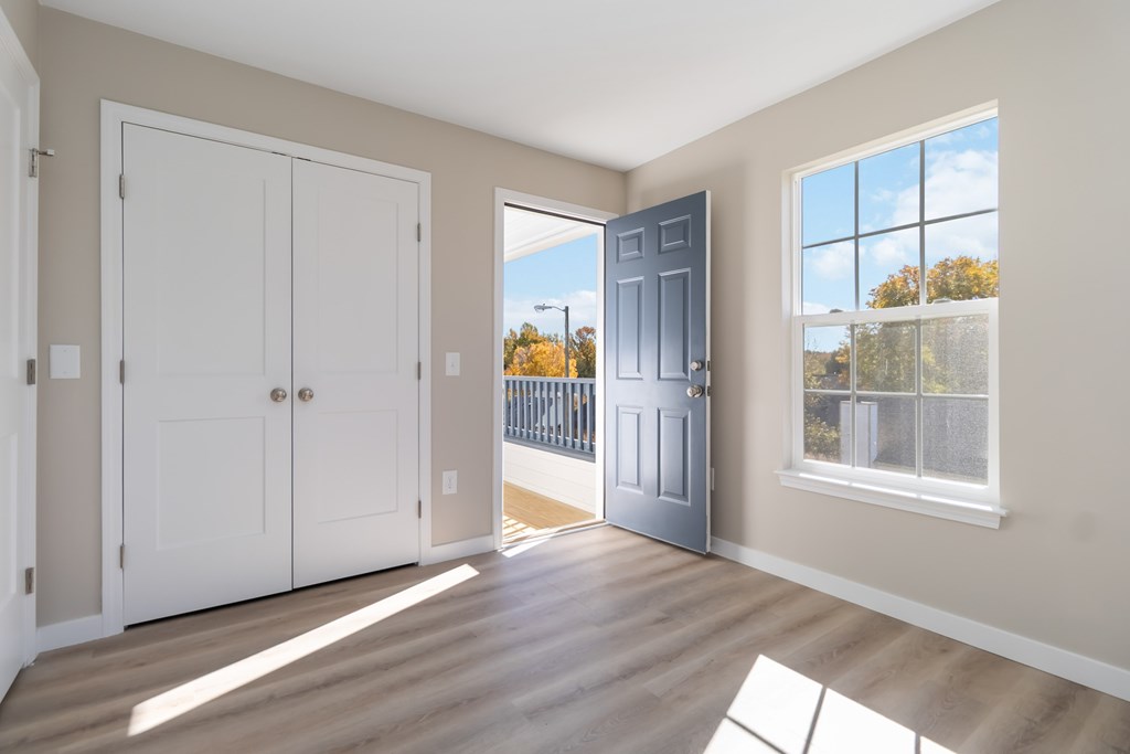 8022 Tremaine Ct #D 2 Beds House for Rent - Photo Gallery 22