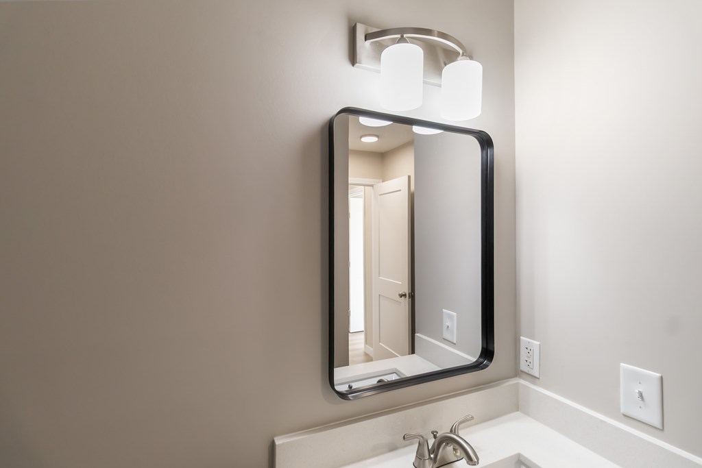 8022 Tremaine Ct #D 2 Beds House for Rent - Photo Gallery 4