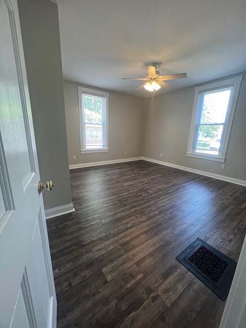 249 E. Central Ave. 2-3 Beds Apartment for Rent - Photo Gallery 13