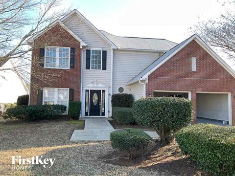 1455 Chamirey Drive SW 3 Beds Apartment for Rent