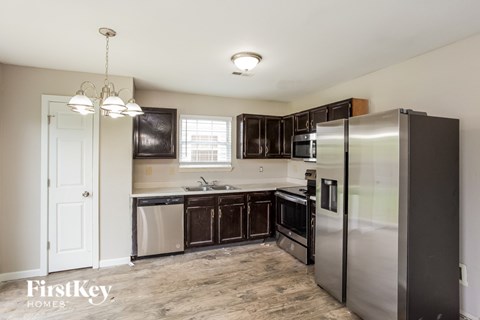 6075 Bannister Court 3 Beds Apartment for Rent