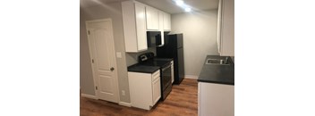 2 Bedrooms, 1 Bathroom