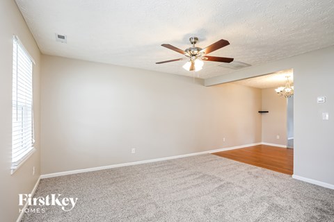 6 Intrepid Court 4 Beds Apartment for Rent