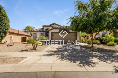 15753 W LATHAM Street 3 Beds Apartment for Rent