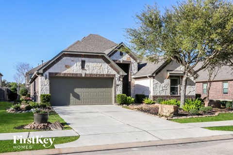 6011 LITTLE GROVE DRIVE 3 Beds Apartment for Rent