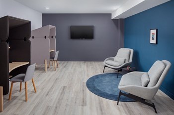 4233 Chestnut Street Studio-3 Beds Apartment for Rent - Photo Gallery 5