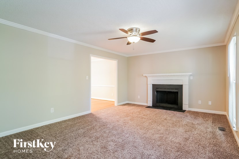 202 Dalmeny Drive 3 Beds House for Rent - Photo Gallery 3