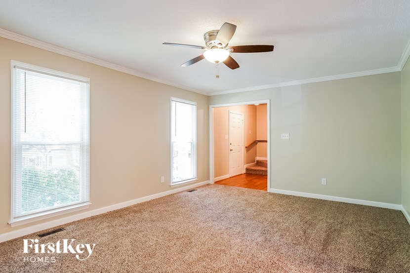 202 Dalmeny Drive 3 Beds House for Rent - Photo Gallery 4