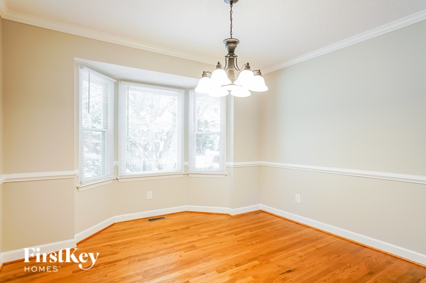 202 Dalmeny Drive 3 Beds House for Rent - Photo Gallery 6