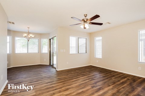 23668 W Parkway Drive 3 Beds Apartment for Rent