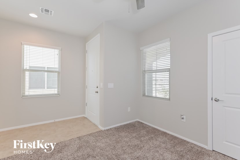 6782 E Via Rancho Rosario 3 Beds House for Rent - Photo Gallery 11