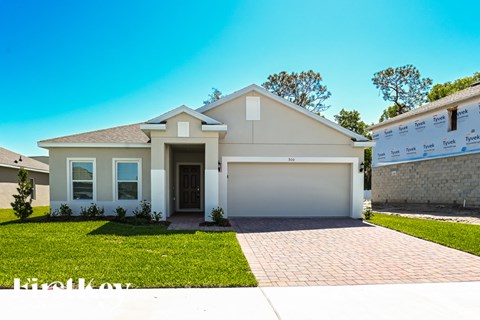 900 Avenal Lane 4 Beds Apartment for Rent