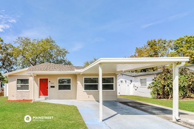 6609 S MASCOTTE ST 4 Beds Apartment for Rent