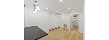 1 Bedroom, 1 Bathroom