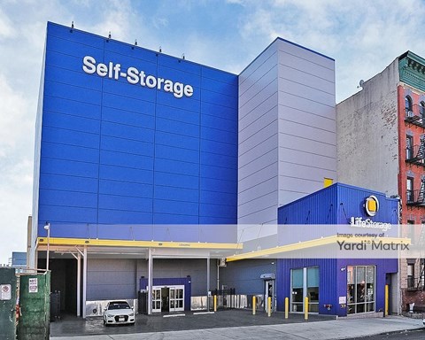 Storage Units for Rent available at 150 17Th Street, Brooklyn, NY 11215