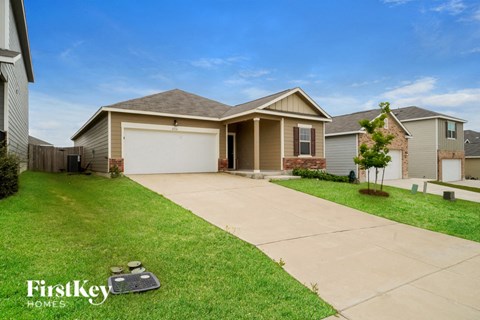 4934 Hallies Garden 3 Beds Apartment for Rent