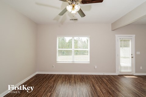 615 BRIAR RIDGE CIRCLE 3 Beds Apartment for Rent