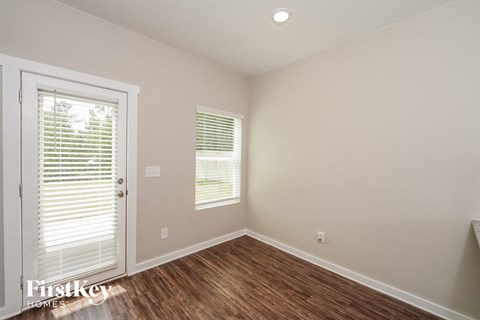 615 BRIAR RIDGE CIRCLE 3 Beds Apartment for Rent