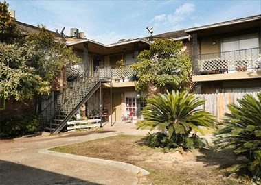 2817 Broadway Street 1-2 Beds Apartment for Rent