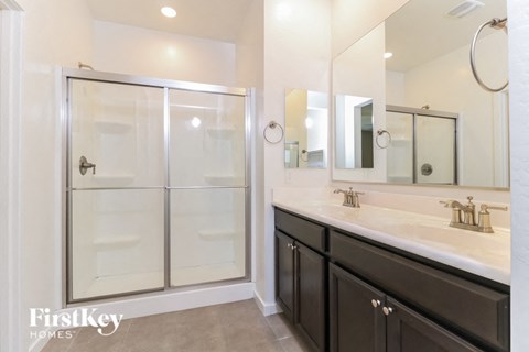 4010 W Coneflower Lane Studio House for Rent - Photo Gallery 9