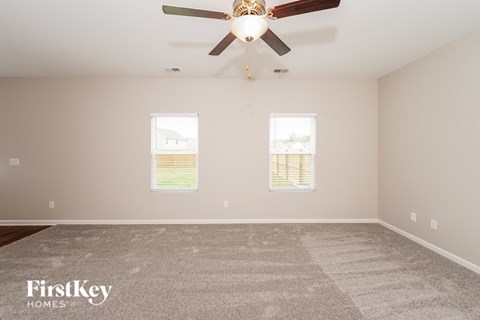 80 HOMESTEAD LANE 4 Beds Apartment for Rent
