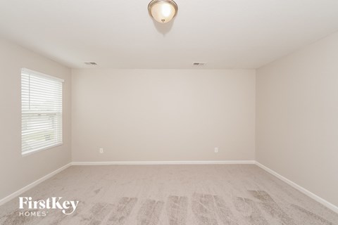 80 HOMESTEAD LANE 4 Beds Apartment for Rent