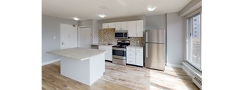 Renovated 2 Bedroom