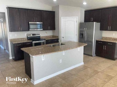 12259 CROSSFIELD DRIVE 4 Beds Apartment for Rent