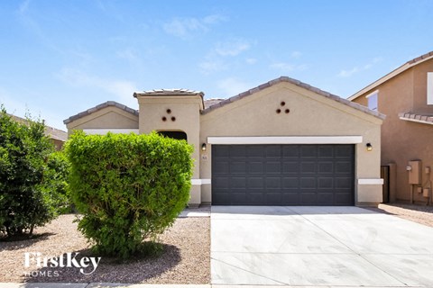 2635 W Tamarisk Avenue 3 Beds Apartment for Rent