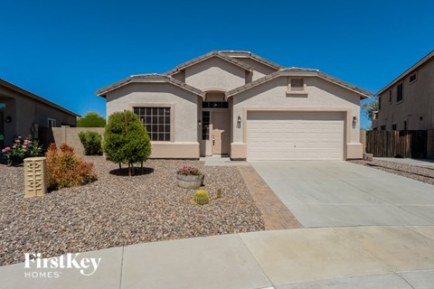 32626 N Cat Hills Avenue 3 Beds Apartment for Rent