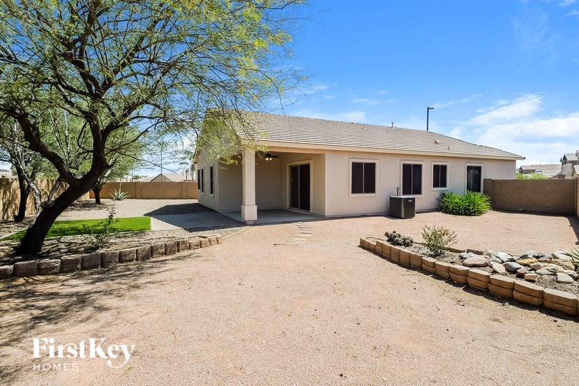 32626 N Cat Hills Avenue 3 Beds House for Rent - Photo Gallery 14