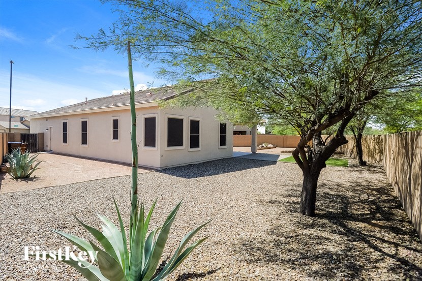 32626 N Cat Hills Avenue 3 Beds House for Rent - Photo Gallery 15