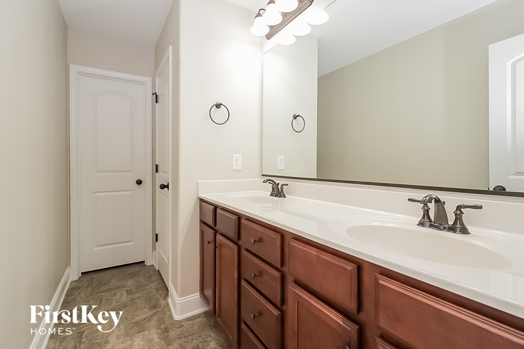 11 Harvest Oak Court 4 Beds House for Rent - Photo Gallery 12