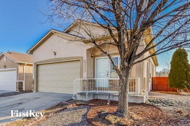 5011 Mountain Man Lane 3 Beds Apartment for Rent