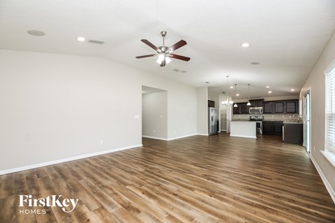 59 MYRTLE BANK COURT 4 Beds Apartment for Rent