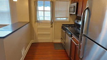 1864 Yakona Rd 3 Beds Townhouse, Maryland for Rent - Photo Gallery 3