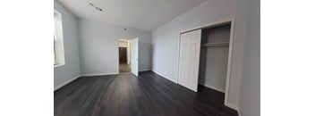 2 Bedrooms, 1 Bathroom