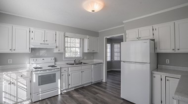 502 Brent Road 3 Beds Apartment for Rent